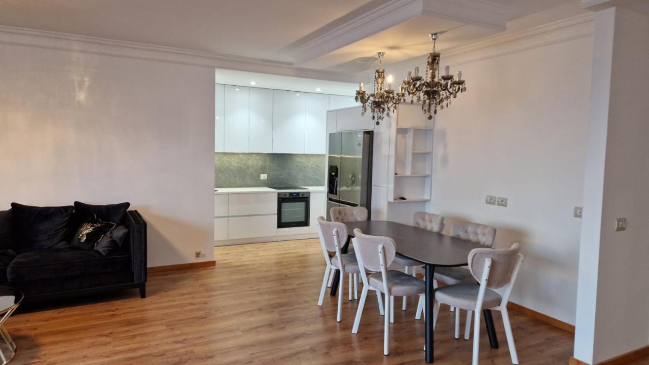 Pirro Luxury Apartment Sarandë Exteriér fotografie